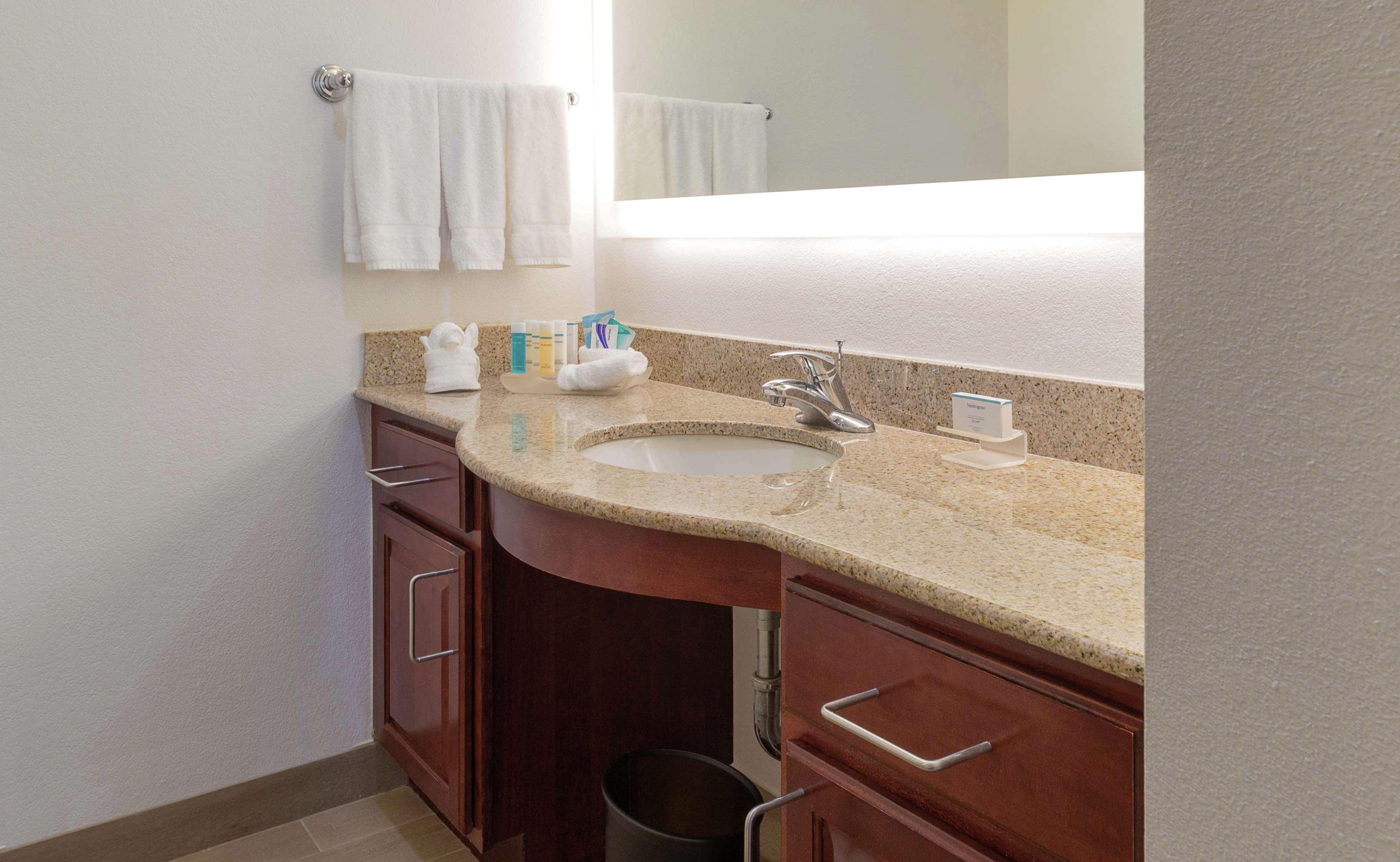מיאמי ספרינגס Homewood Suites By Hilton Miami - Airport West מראה חיצוני תמונה